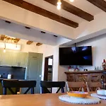 Holiday home трите къщи *