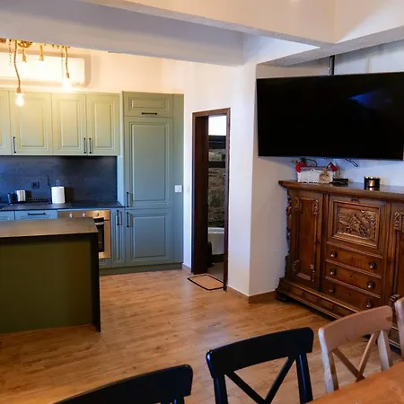 трите къщи Holiday home *