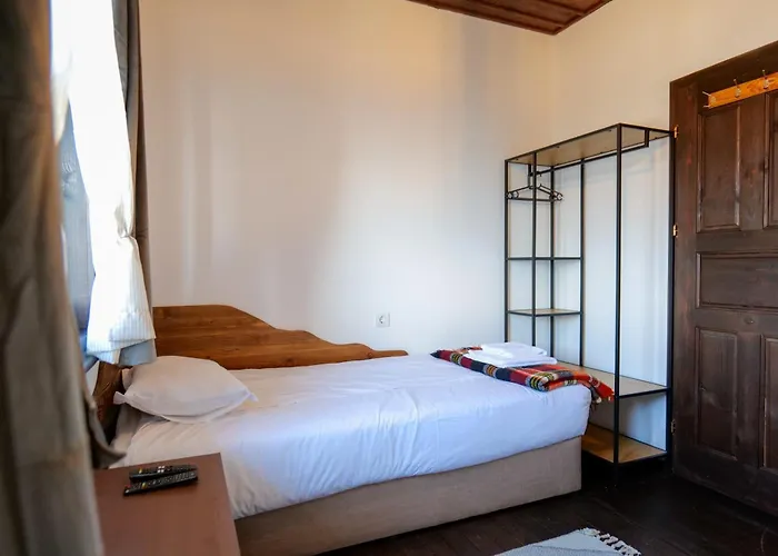 Holiday home трите къщи